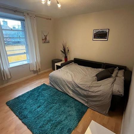 Appartement Lombard Hide Away à Inverness Extérieur photo
